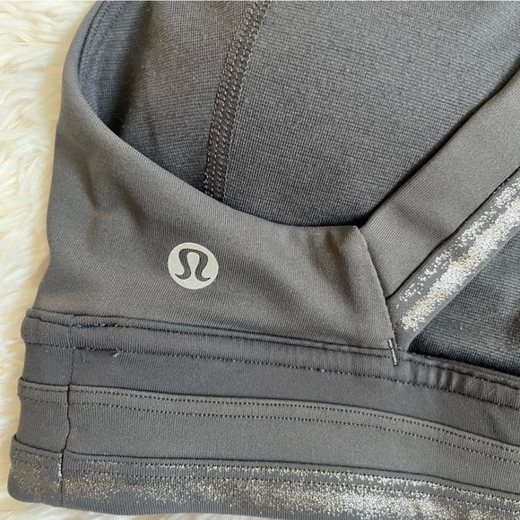 Lululemon Power Position Sports Bra Size 4 Gray Silver Metallic - Picture 6 of 8